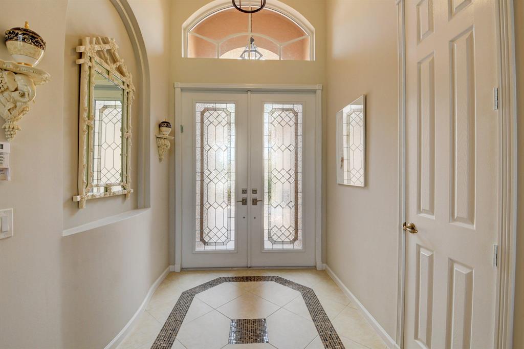 VALENCIA PALMS 2 - Residential