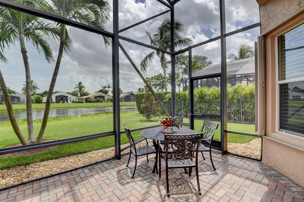 VALENCIA PALMS 2 - Residential