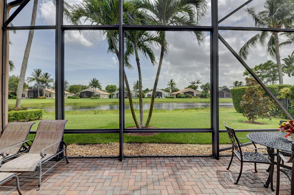 VALENCIA PALMS 2 - Residential