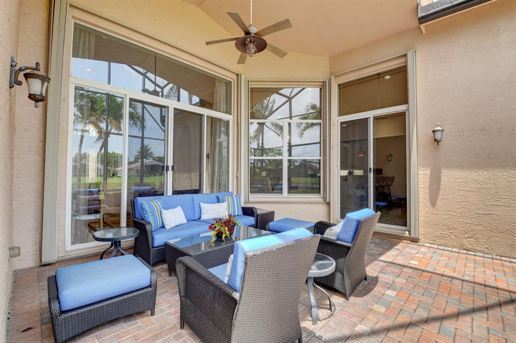 VALENCIA PALMS 2 - Residential