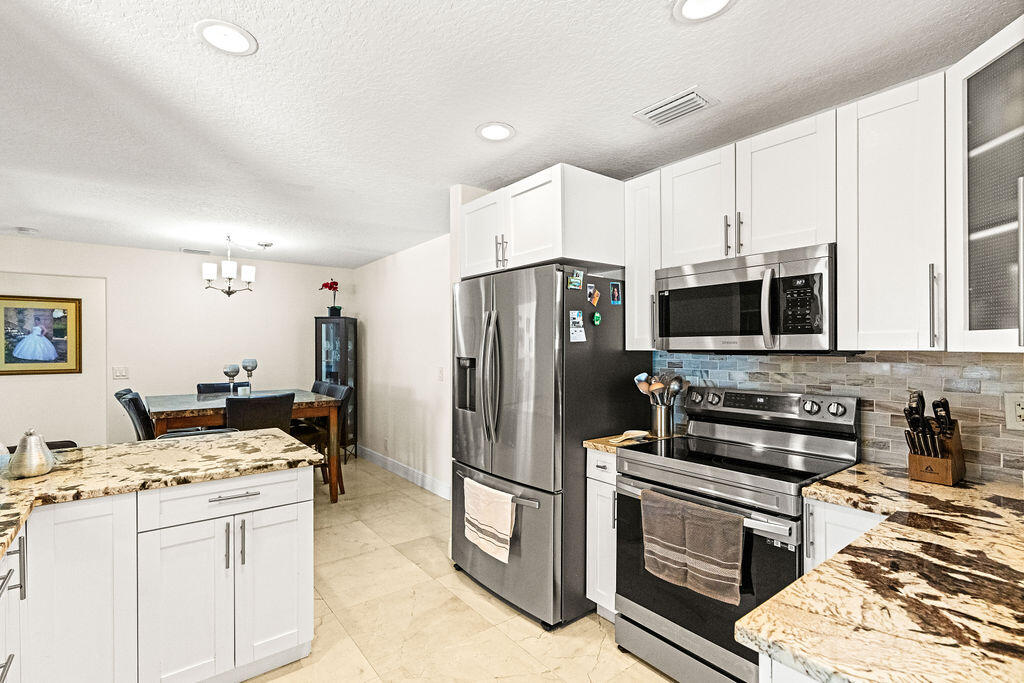 PINE TERRACE - Residential