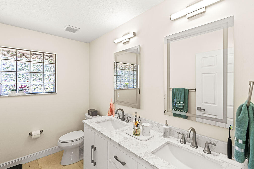 PINE TERRACE - Residential