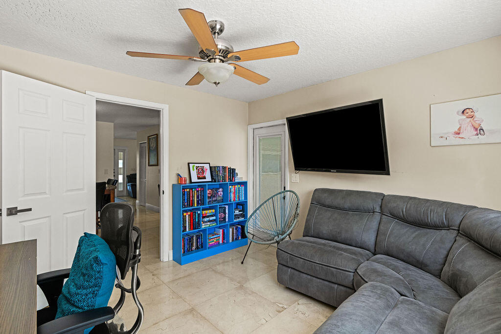 PINE TERRACE - Residential