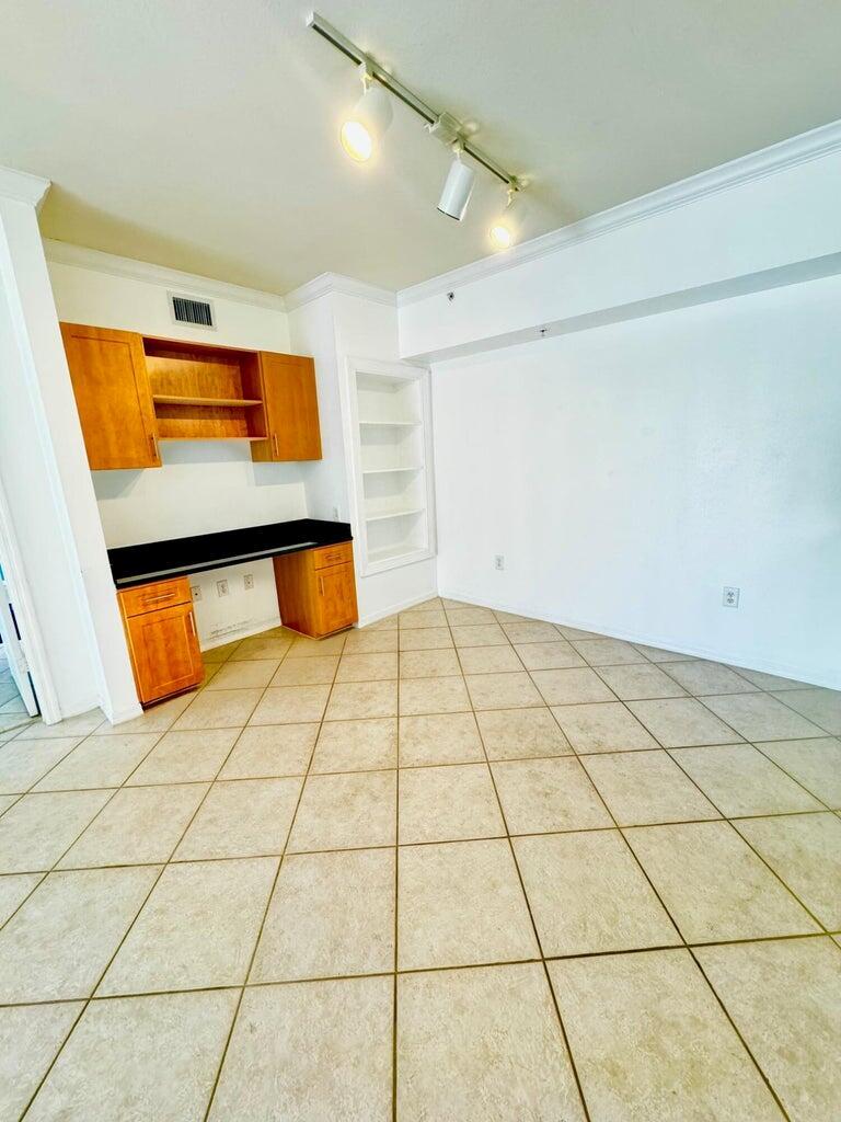 Photo of 6458 Emerald Dunes Drive #205, West Palm Beach, FL 33411 (MLS # R11118599)