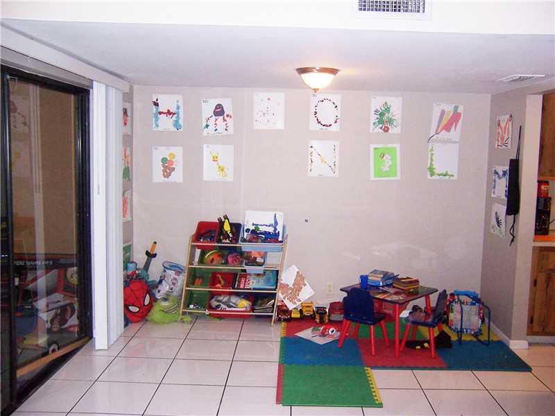 FAIRWAYS OF SUNRISE - Residential