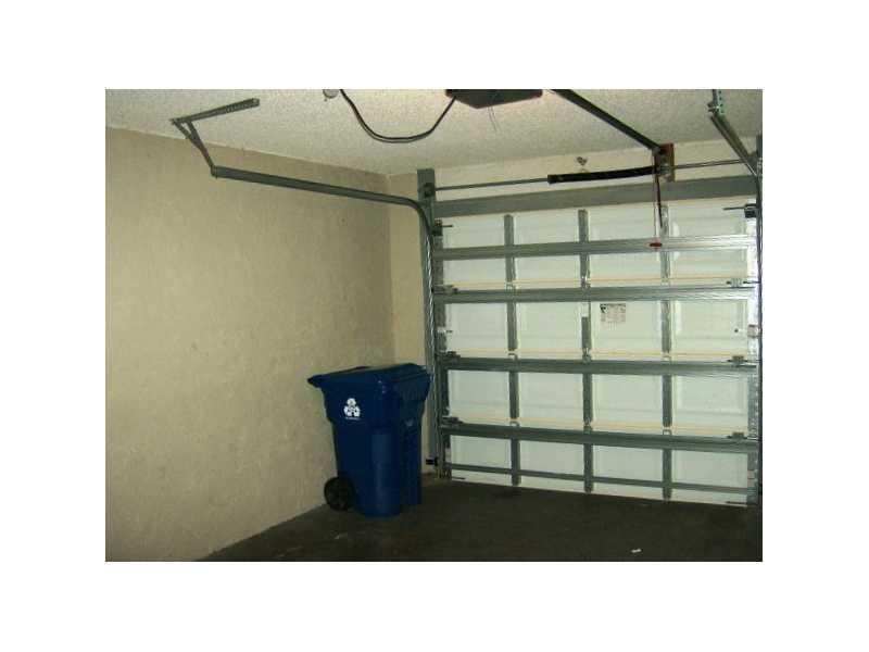 FAIRWAYS OF SUNRISE - Residential