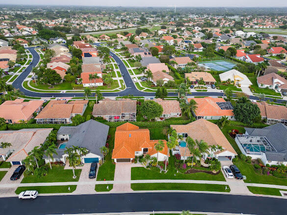 GOLF COLONY - Residential