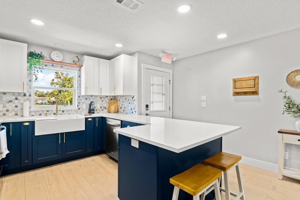 SEBASTIAN HIGHLANDS UNIT 5 - Residential