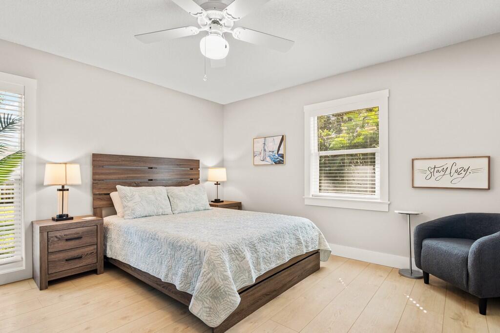 SEBASTIAN HIGHLANDS UNIT 5 - Residential