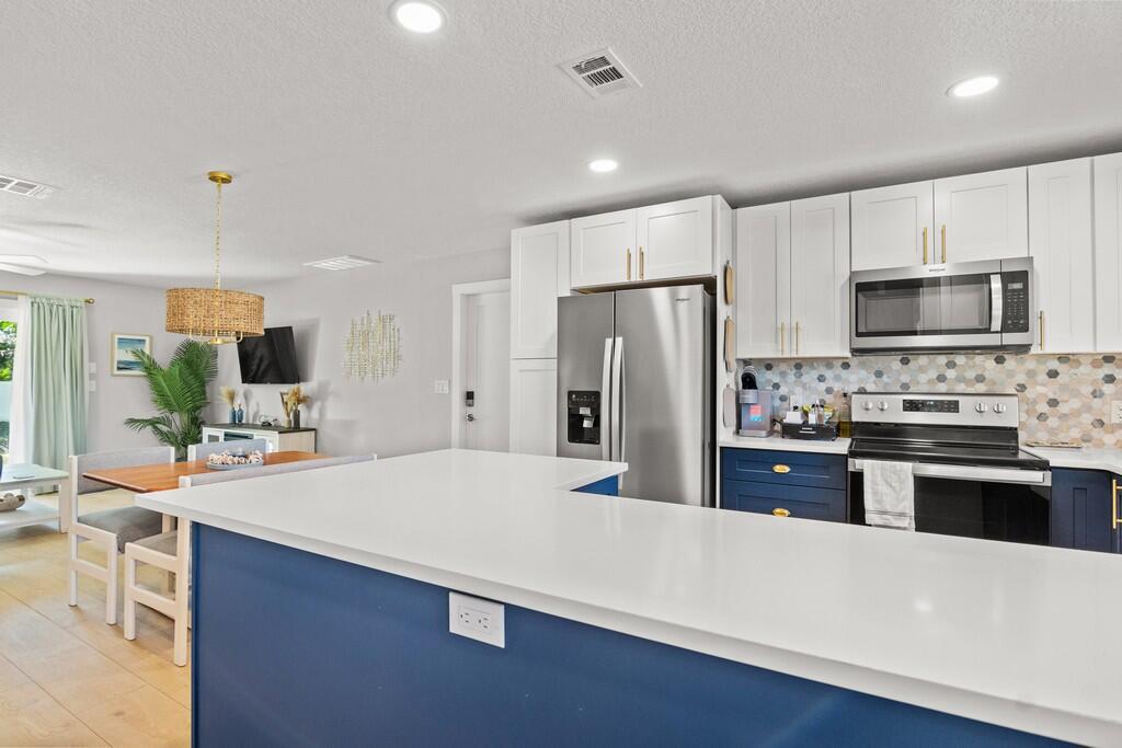 SEBASTIAN HIGHLANDS UNIT 5 - Residential