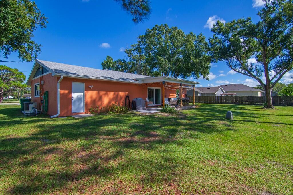 SEBASTIAN HIGHLANDS UNIT 5 - Residential