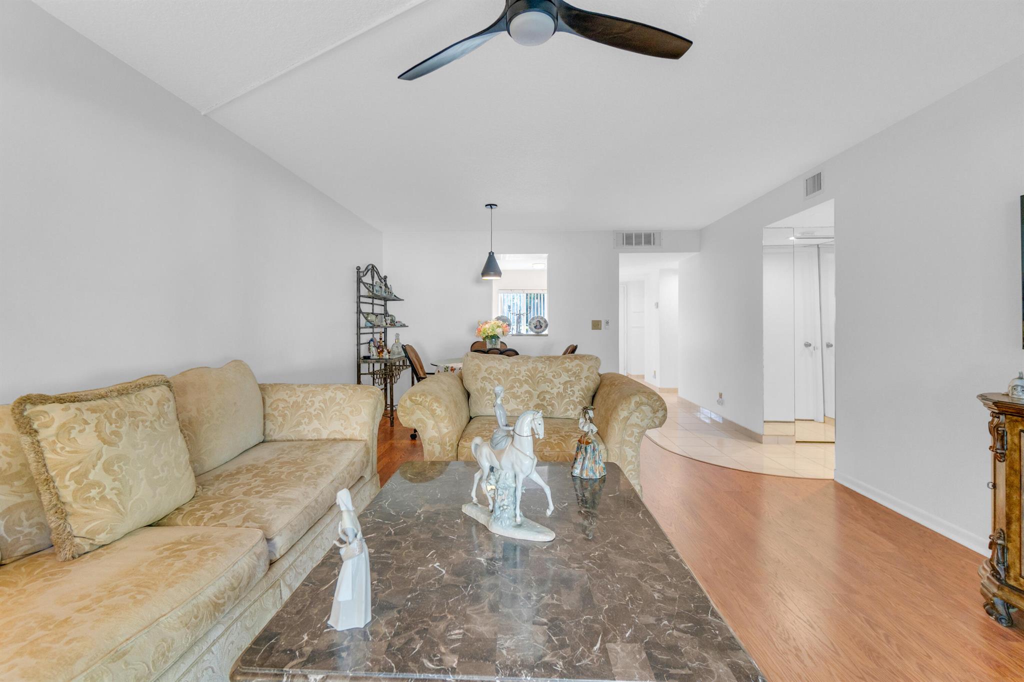 HUNTINGTON LAKES SEC FOUR - Residential