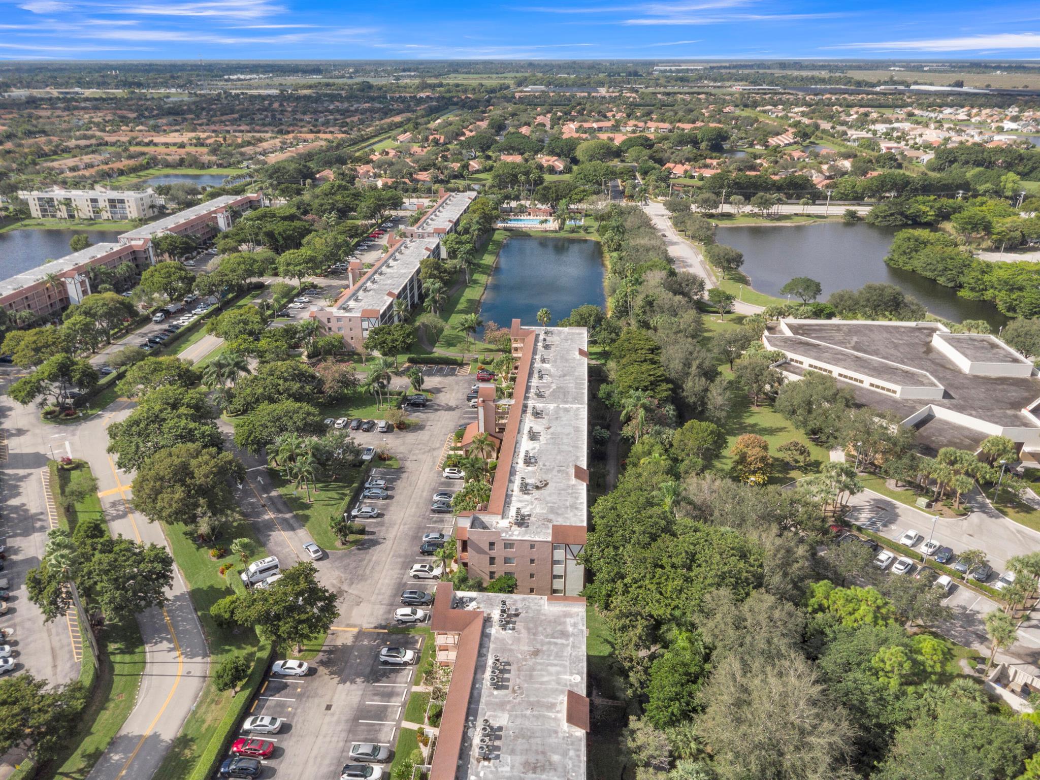 HUNTINGTON LAKES SEC FOUR - Residential