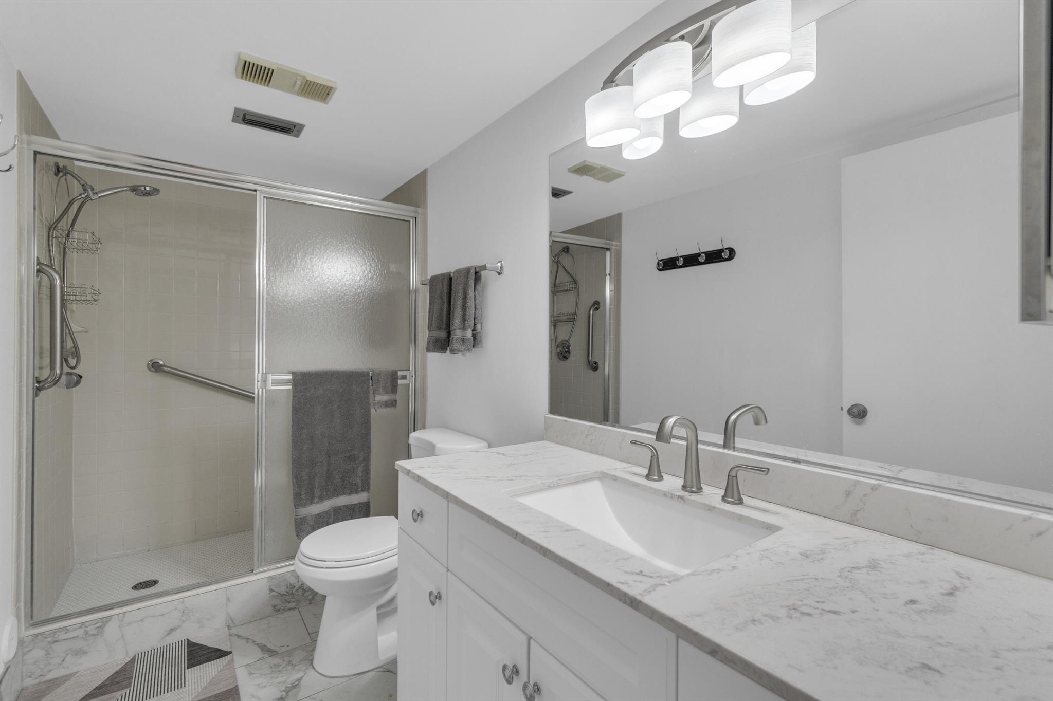 HUNTINGTON LAKES SEC FOUR - Residential