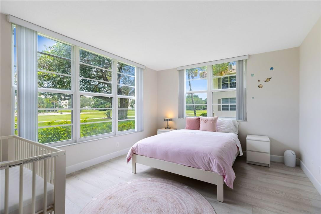 Palm Aire - Residential