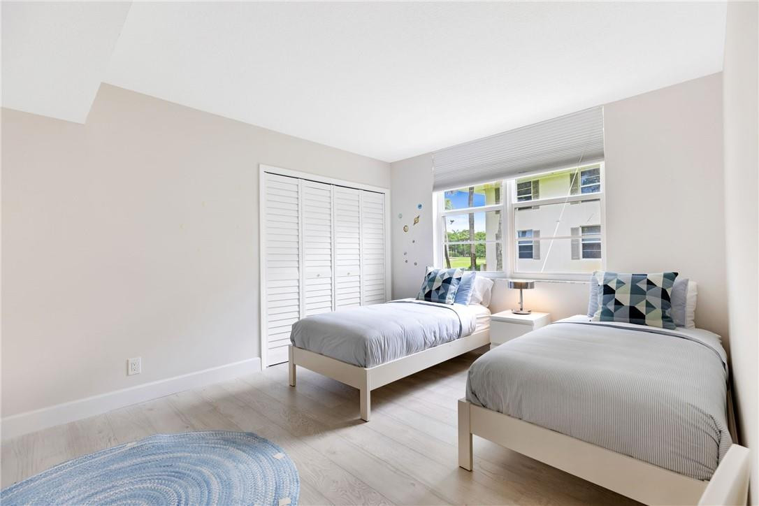 Palm Aire - Residential