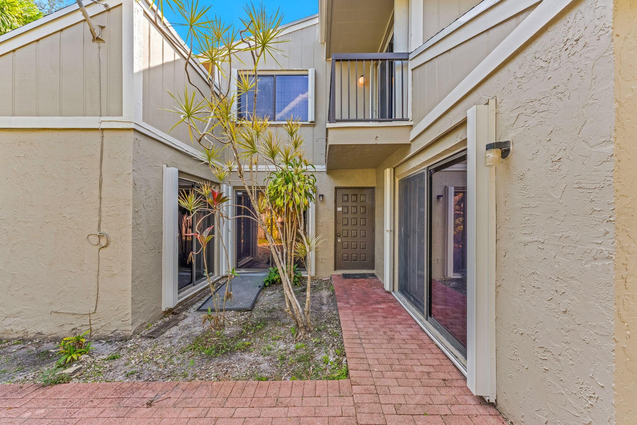 View photos, virtual tours, details... 13292 NW 7th Ct 13292