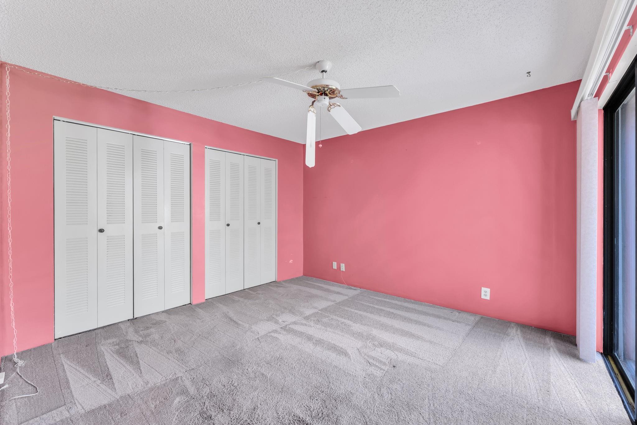 LAGO WEST CLUSTER HOMES - Residential