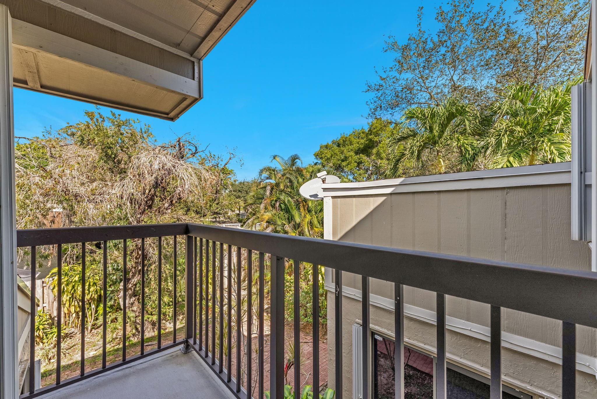 LAGO WEST CLUSTER HOMES - Residential