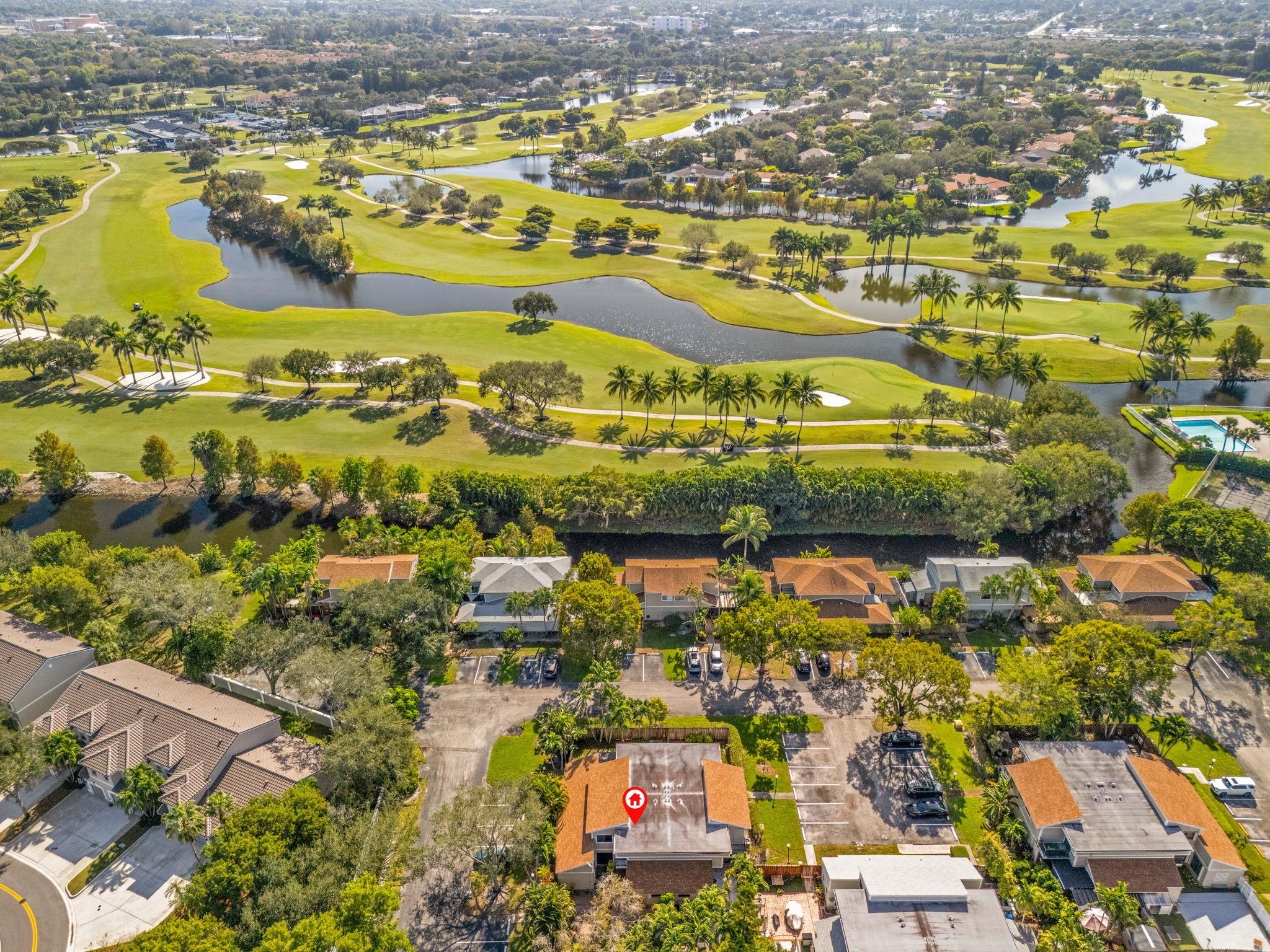 LAGO WEST CLUSTER HOMES - Residential