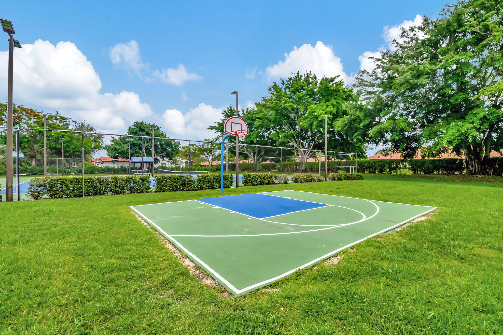 BOCA AZUL PH 1 - Residential Lease