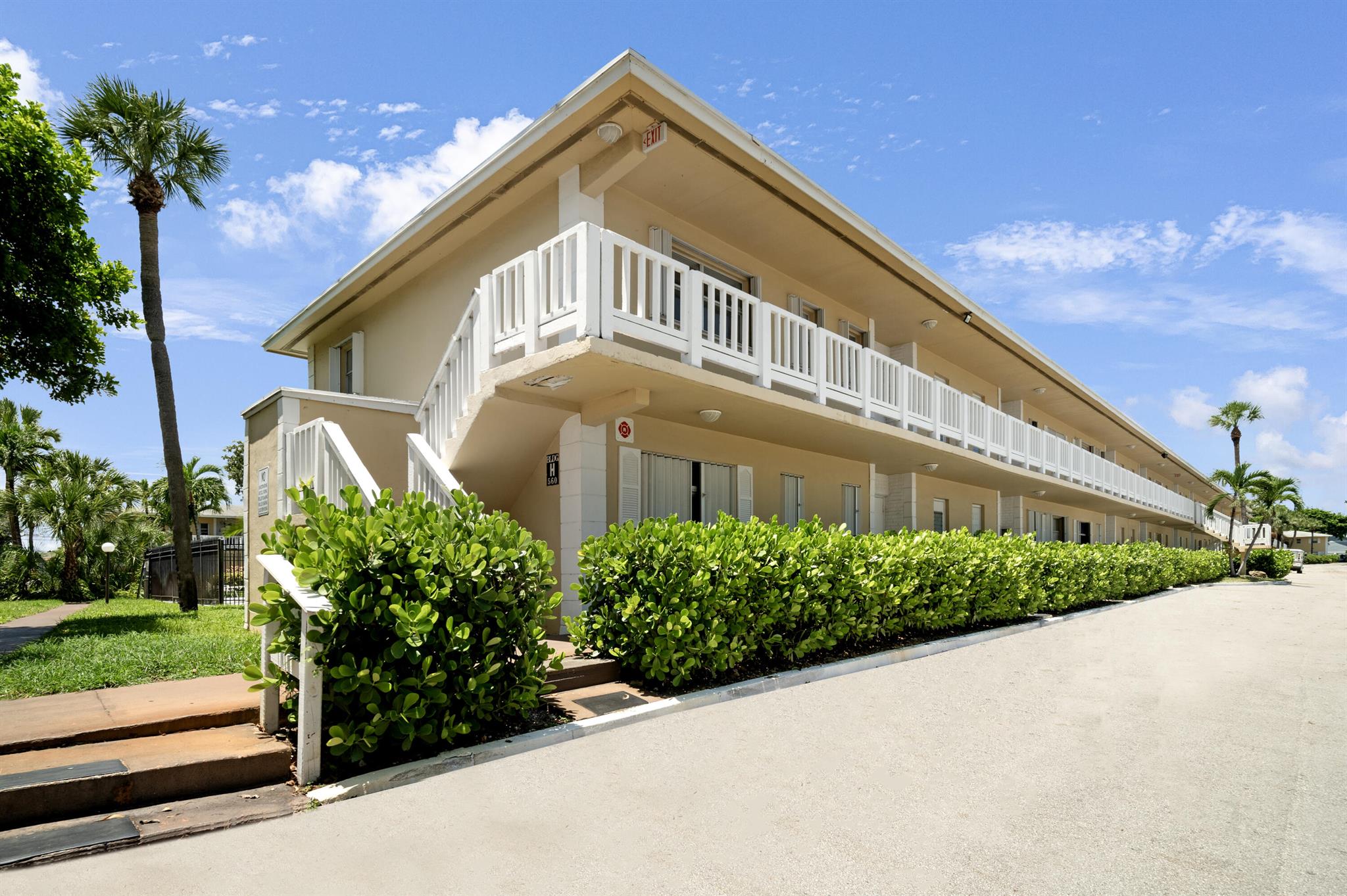 2/1 condo, great location overlooking a tree-lined courtyard community pool & picnic/grill area. 2.1 miles to Deerfield Beach Fishing Pier and beach! All ages welcome. Washer & Dryer in the unit. Close to I95, shopping, entertainment, restaurants, as well as beach and pier! Includes assigned parking space, guest parking available. Small pets welcome.680 credit score required per the association. 30 day approval process.
