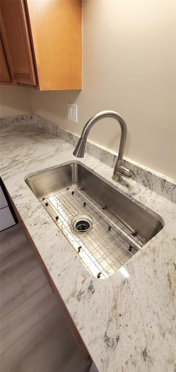 CORAL SPRINGS UNIVERSITY - Residential Lease