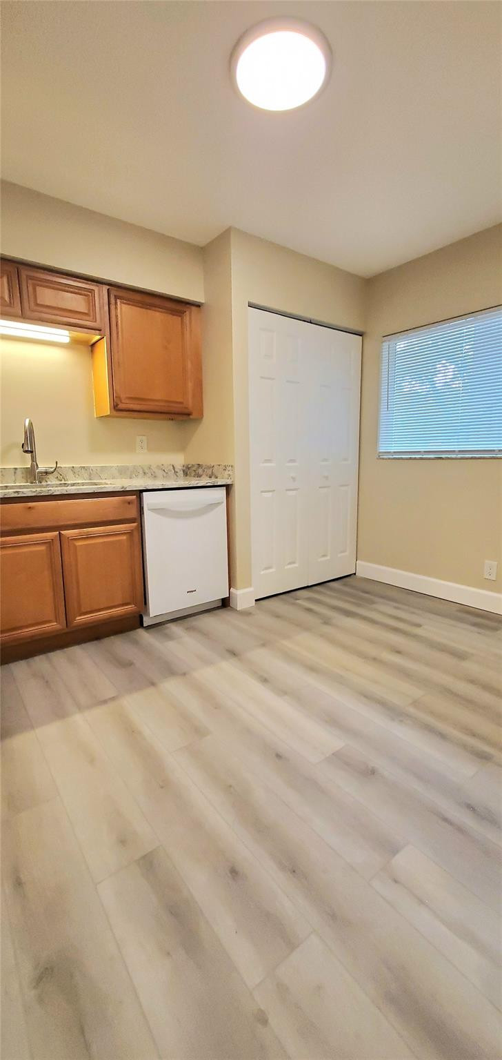 CORAL SPRINGS UNIVERSITY - Residential Lease