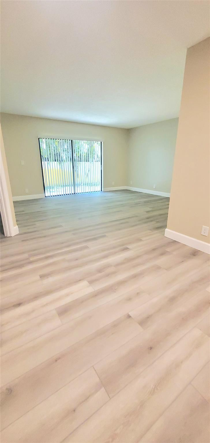 CORAL SPRINGS UNIVERSITY - Residential Lease