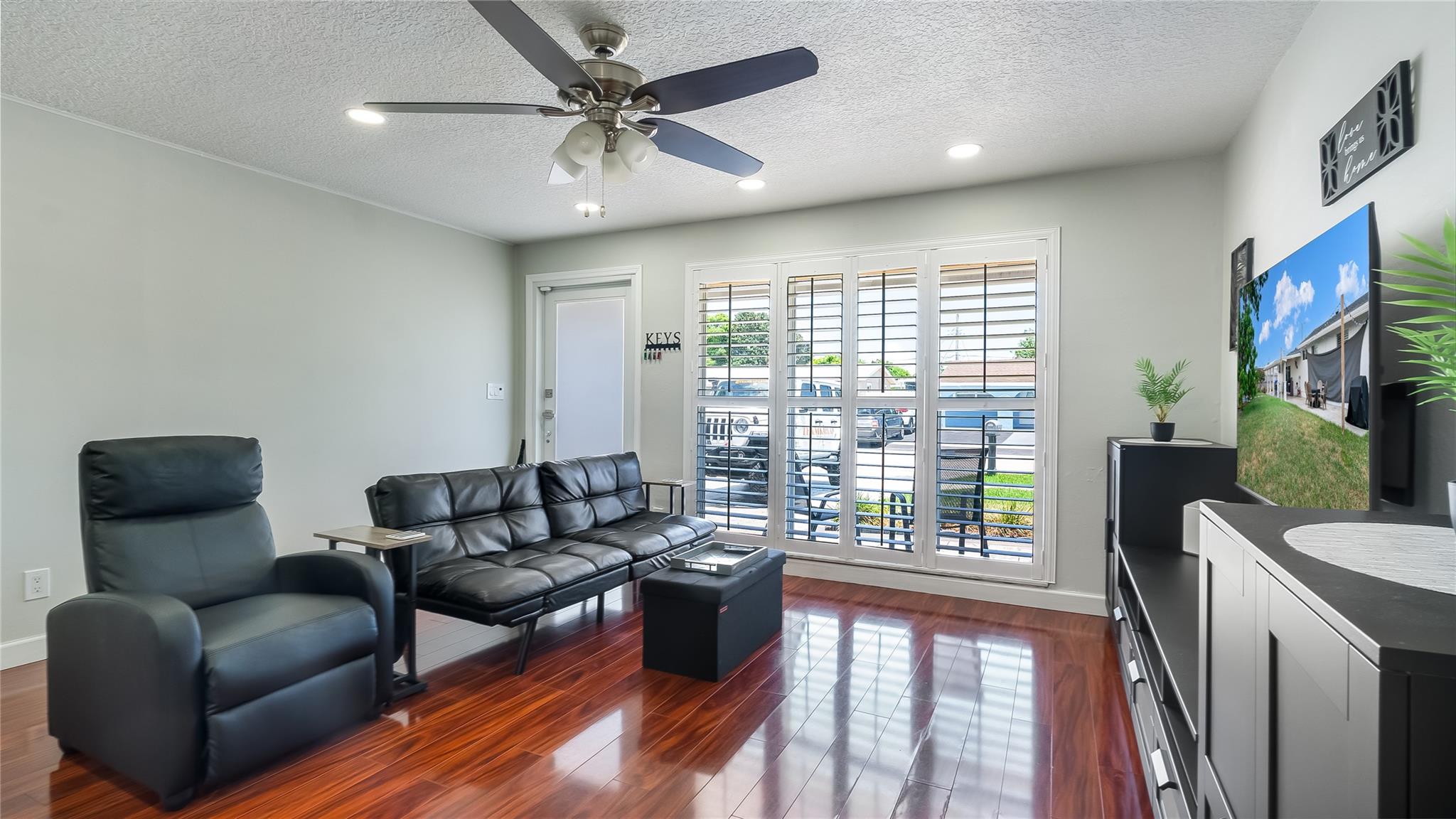 1433 SW 48th Ave