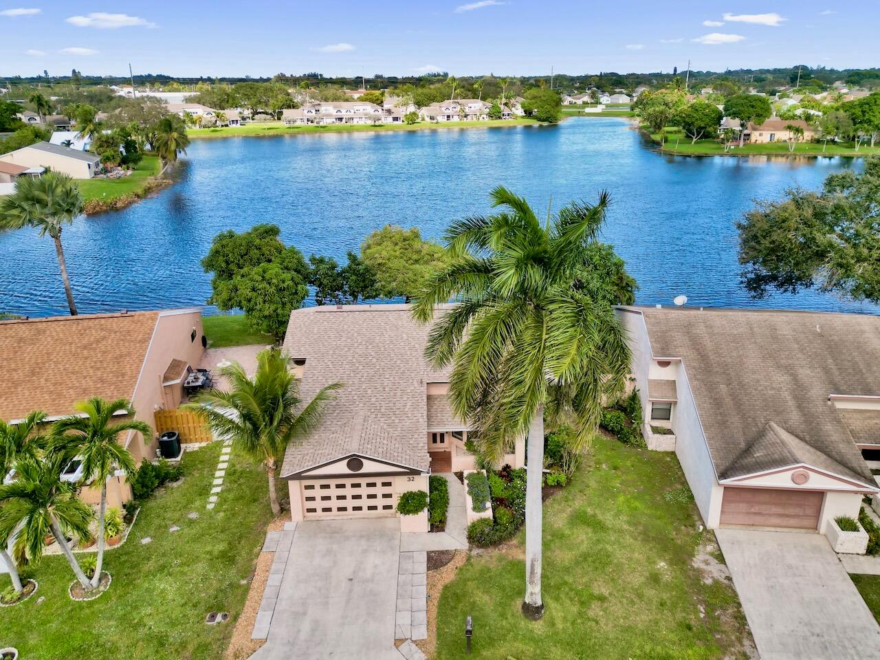 BOYNTON LAKES 5 - Residential
