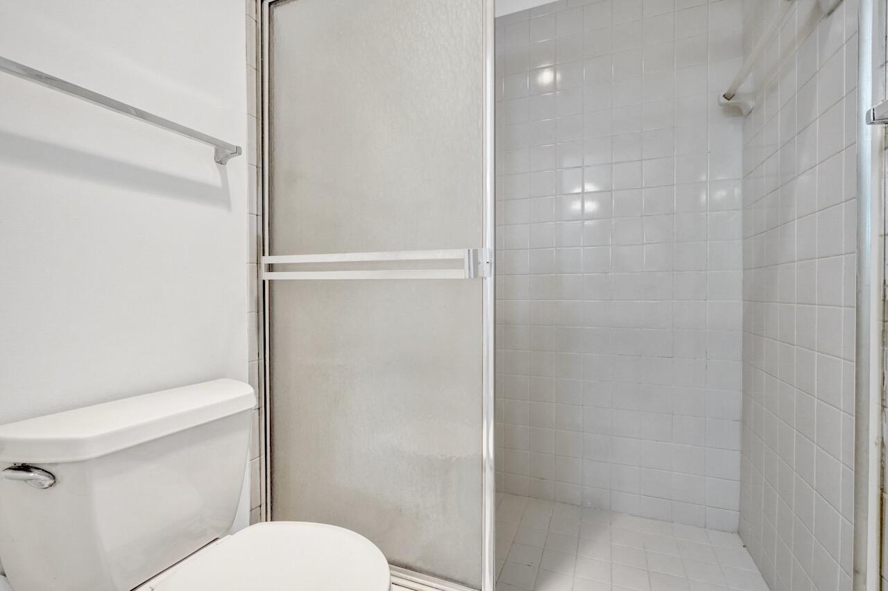 BOYNTON LAKES 5 - Residential