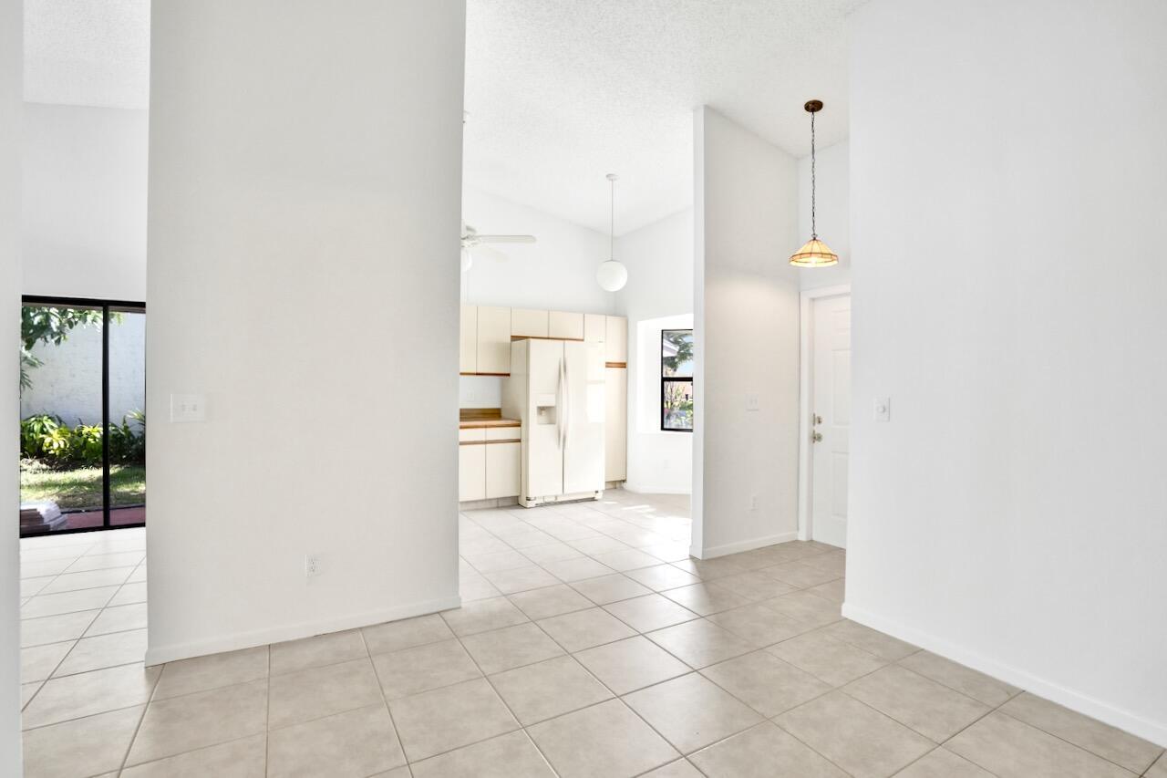 BOYNTON LAKES 5 - Residential