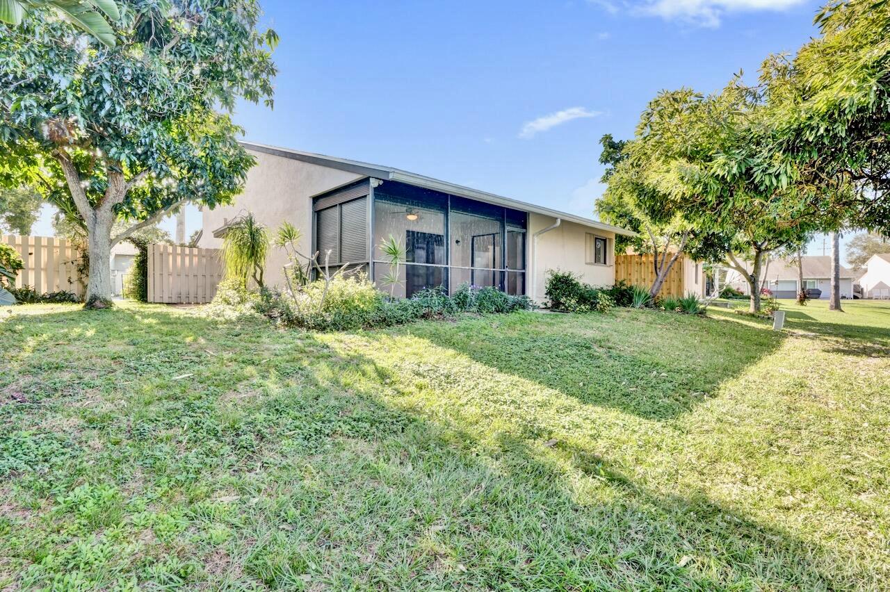 BOYNTON LAKES 5 - Residential