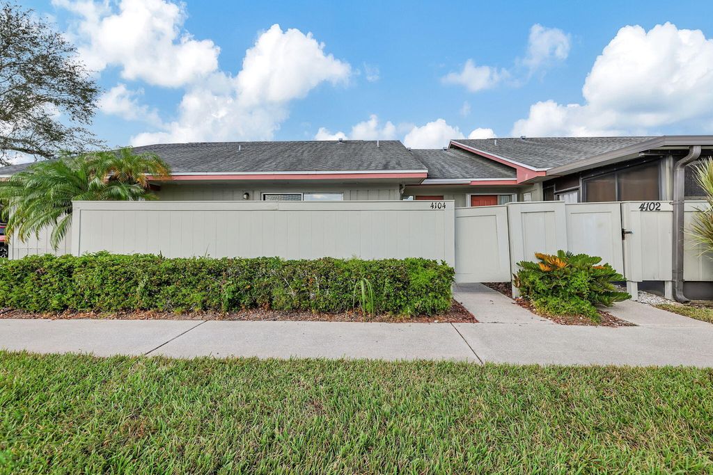 Photo of 4104 NW Cinnamon Tree Circle, Jensen Beach, FL 34957 (MLS # R11032048)