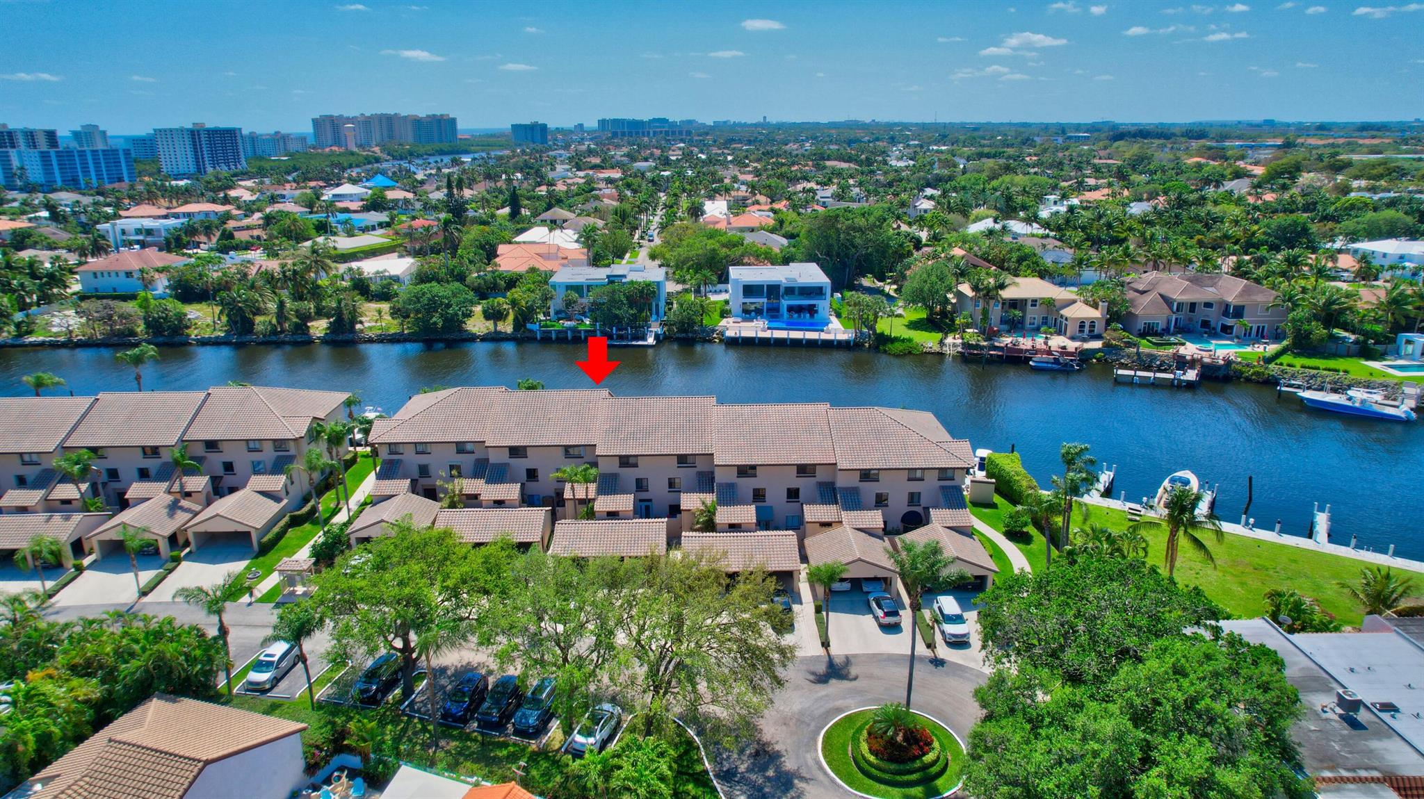 CAPTAINS WALK CONDO - Residential