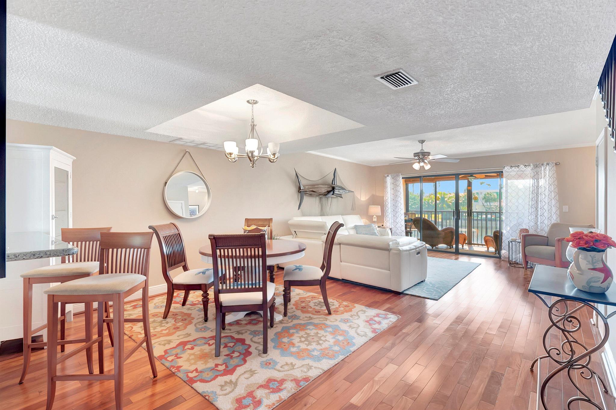 CAPTAINS WALK CONDO - Residential