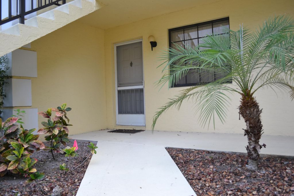 Photo of 1071 Keystone Drive #C, Jupiter, FL 33458 (MLS # R11028209)