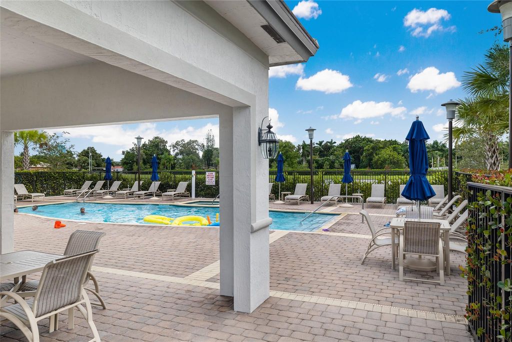 Photo of 4690 Santa Cruz Way #000, Davie, FL 33314 (MLS # F10552536)