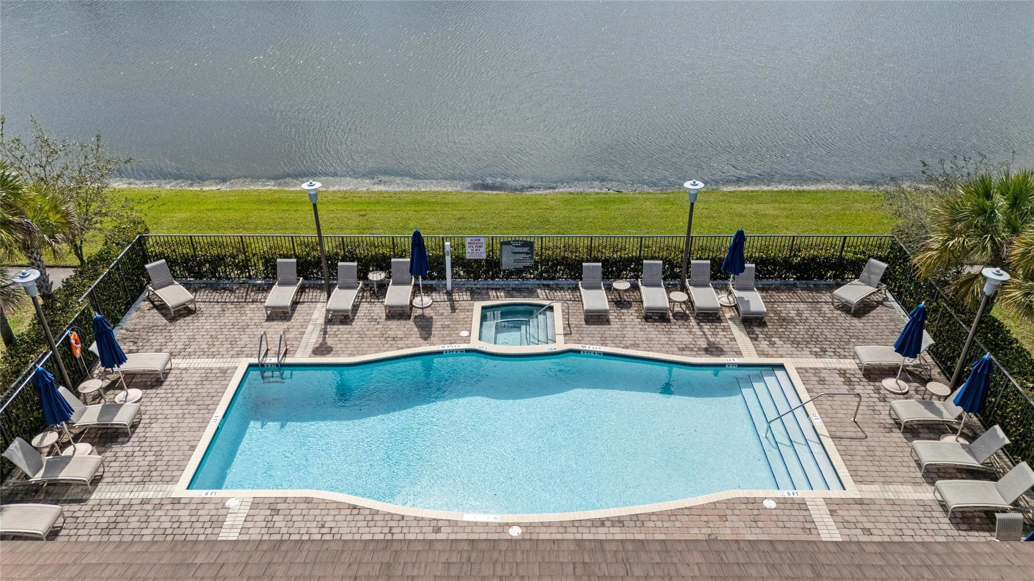 Palomino Lake - Residential