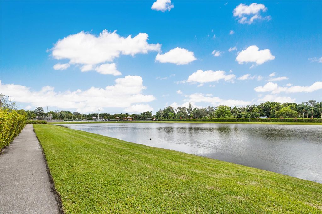 Photo of 4690 Santa Cruz Way #000, Davie, FL 33314 (MLS # F10552536)