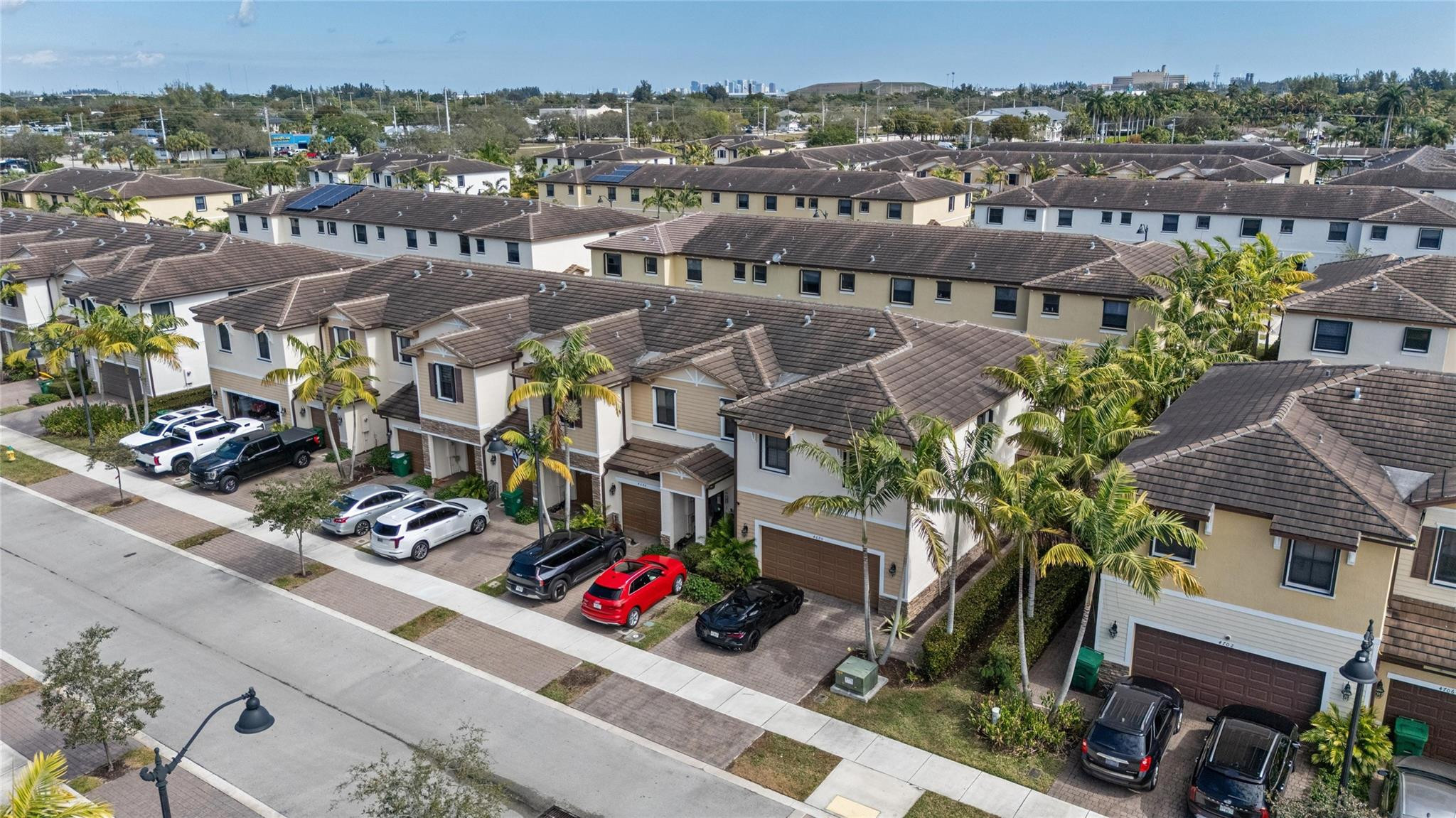 Palomino Lake - Residential