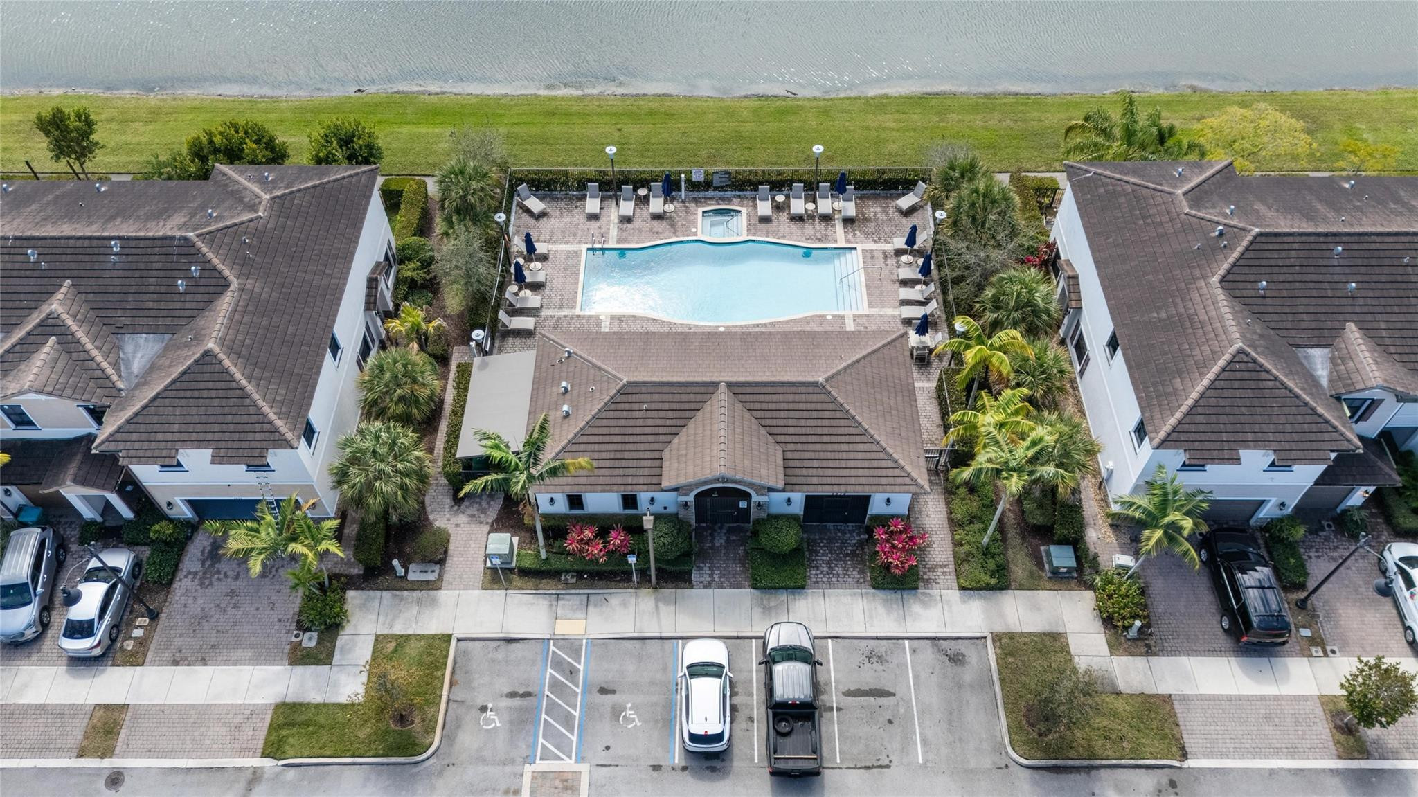 Palomino Lake - Residential