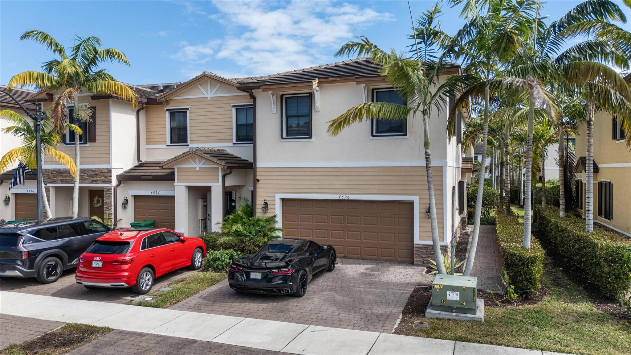 Palomino Lake - Residential