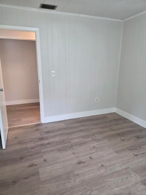 Tiny photo for 215 S Florida Avenue, Avon Park, FL 33825 (MLS # B26067721)