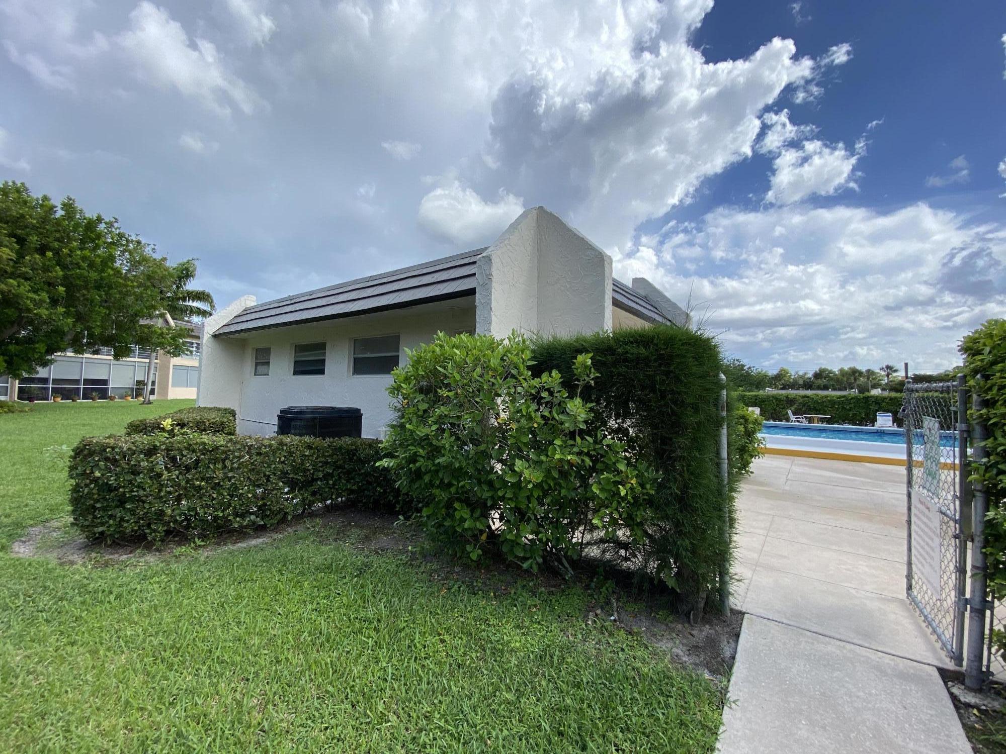 GOLDEN LAKES VILLAGE CONDO B C D - Residential