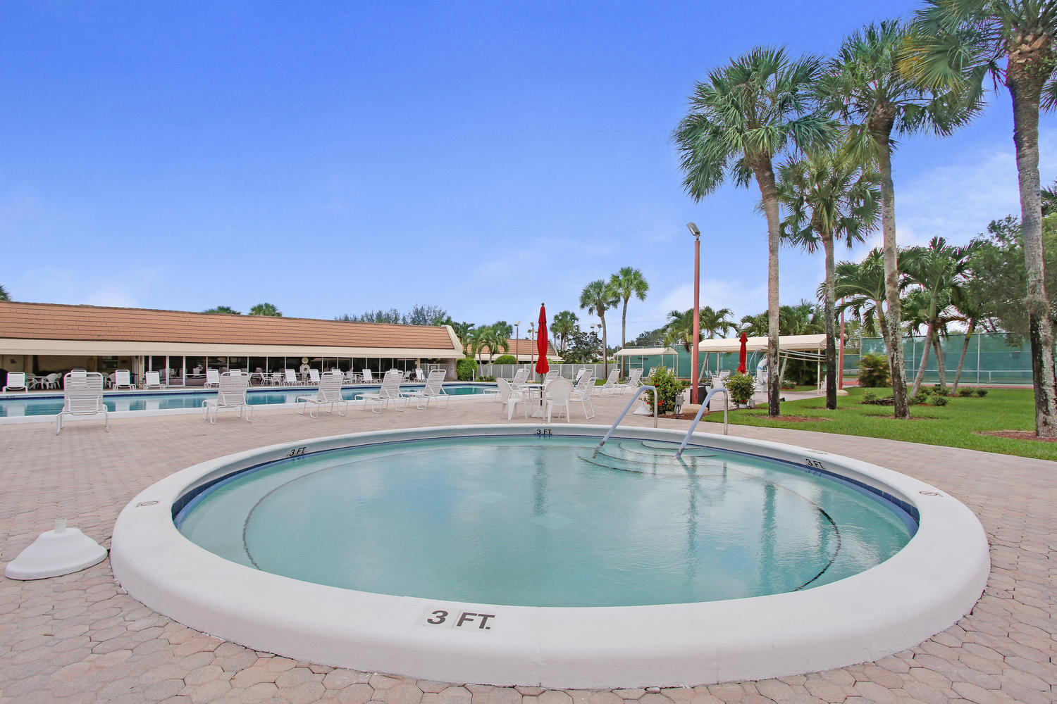 GOLDEN LAKES VILLAGE CONDO B C D - Residential