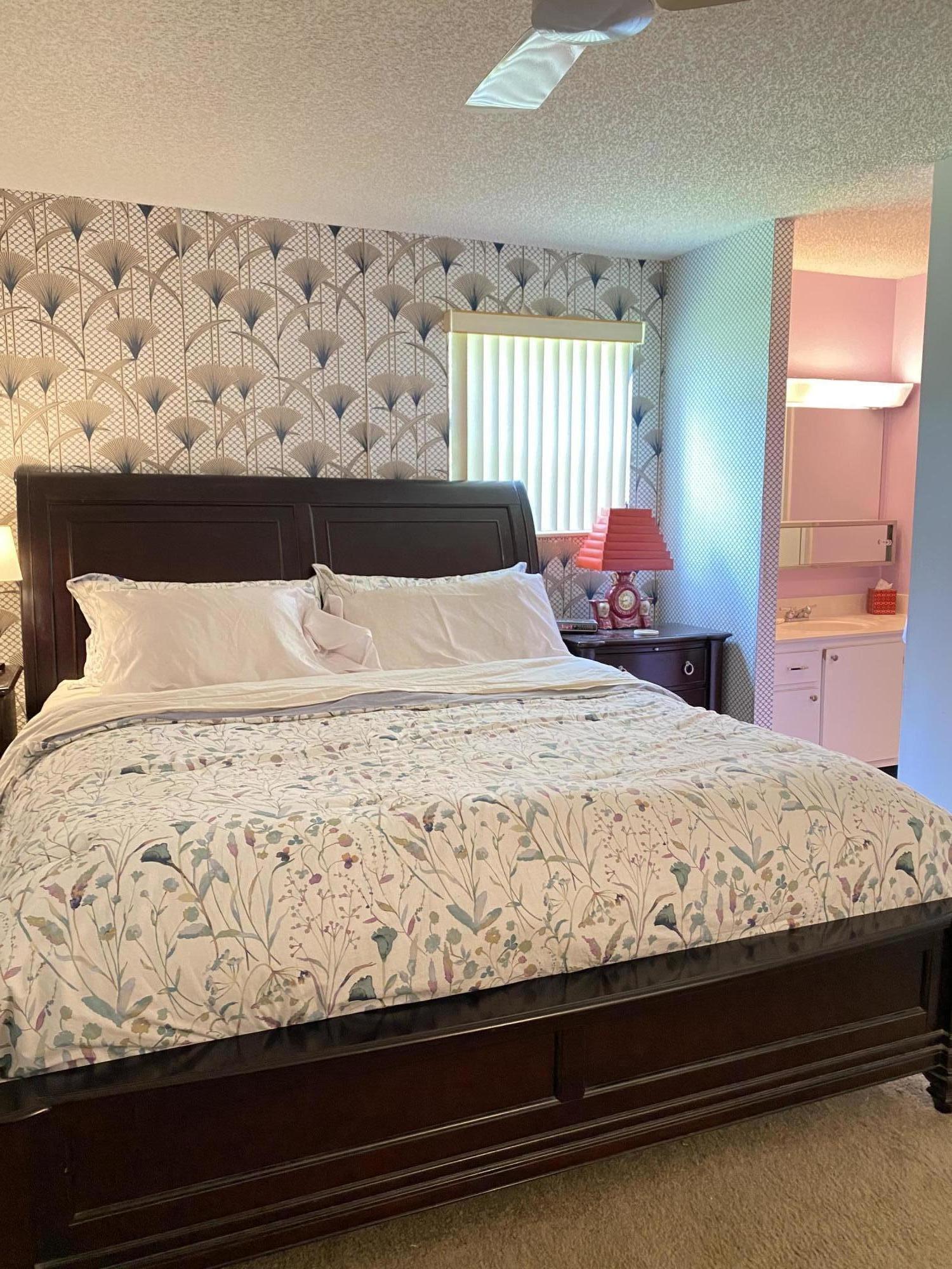 GOLDEN LAKES VILLAGE CONDO B C D - Residential