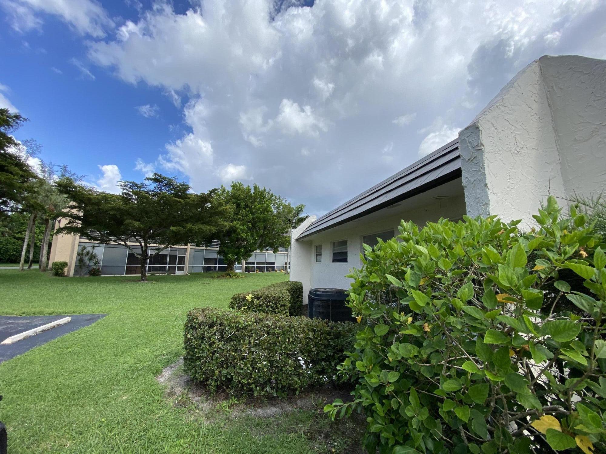 GOLDEN LAKES VILLAGE CONDO B C D - Residential