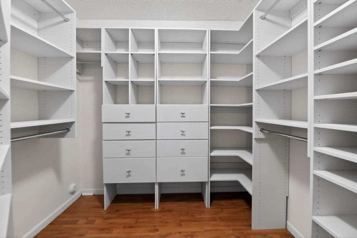 Chelsea at Ivanhoe - Residential